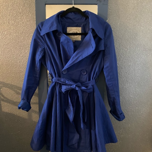 royal blue coat - Picture 1 of 2
